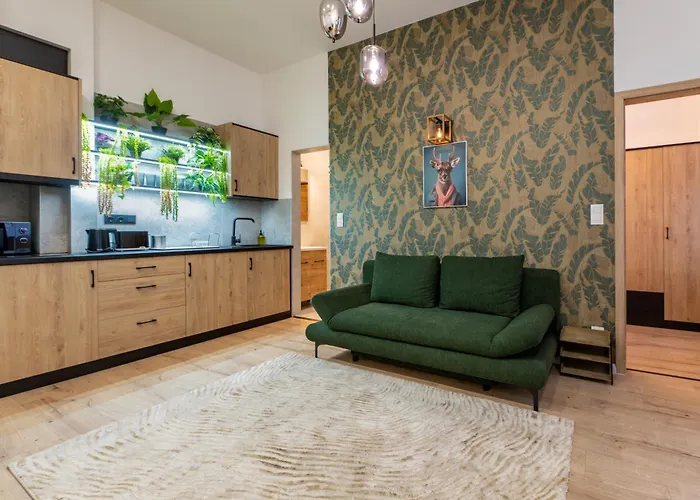 Instant Ruinbar Designer Center Apartment